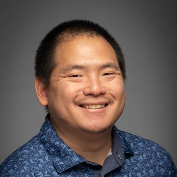Headshot of Daniel Cawlina.
